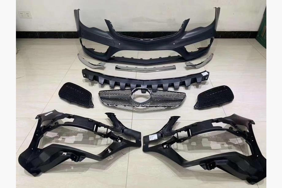 Mercedes E-class coupe C207 2010-2017 Kompletny body kit AMG V2 Image