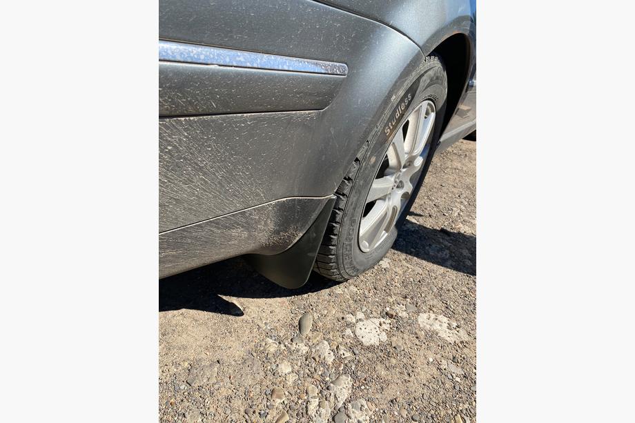 Volkswagen Passat B5 1997-2005 Oryginalne chlapacze Premium V1 (zestaw 4 szt.) Image