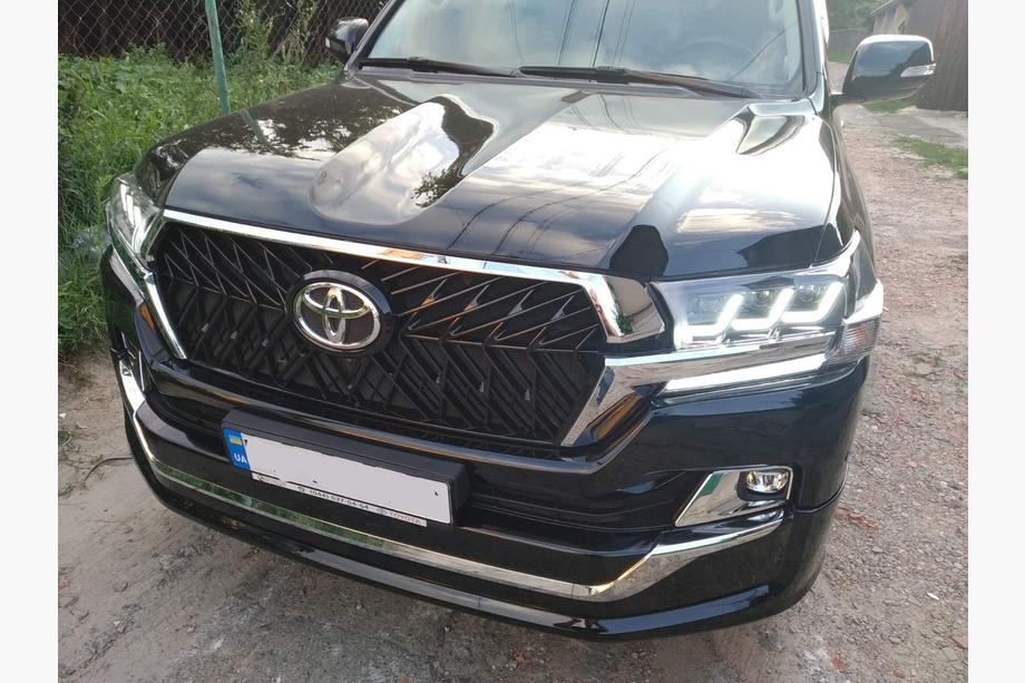 Toyota Land Cruiser 200 2007-2021 Atrapa chłodnicy 2016-2021 (TRD) Zdjęcia 2