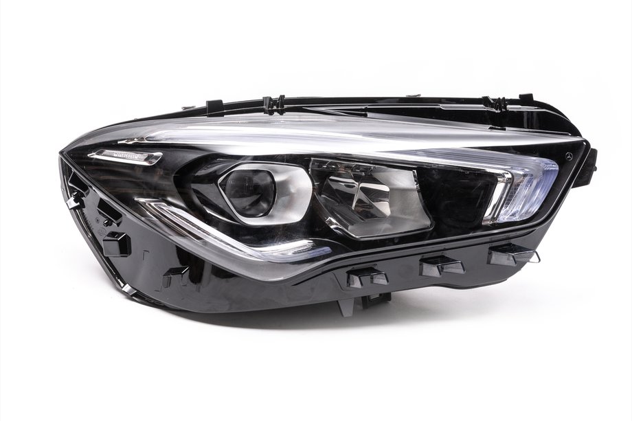 Mercedes CLA C118 2019- Reflektor Przedni (Prawy, Oryginalny, Używany) Image