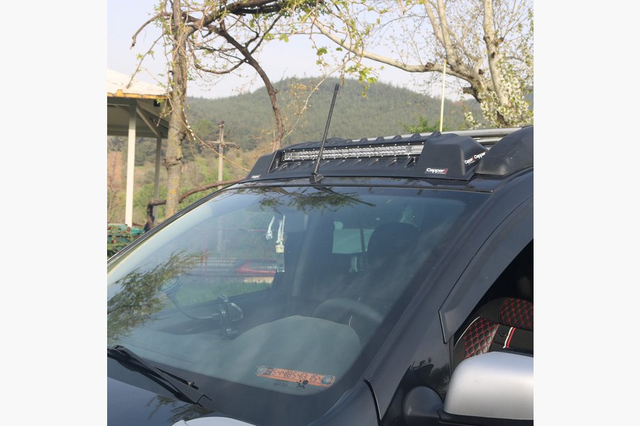 Volkswagen Amarok 2010-2022 Daszek przedniej szyby V3 (LED) Image