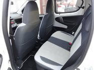 Peugeot 107 2005-2014 Pokrowce Samochodowe SoyuzAuto Premium zdjęcia 4