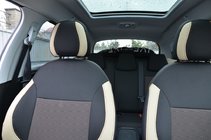 Opel Crossland X 2017-2024 Pokrowce Samochodowe Premium zdjęcia 4