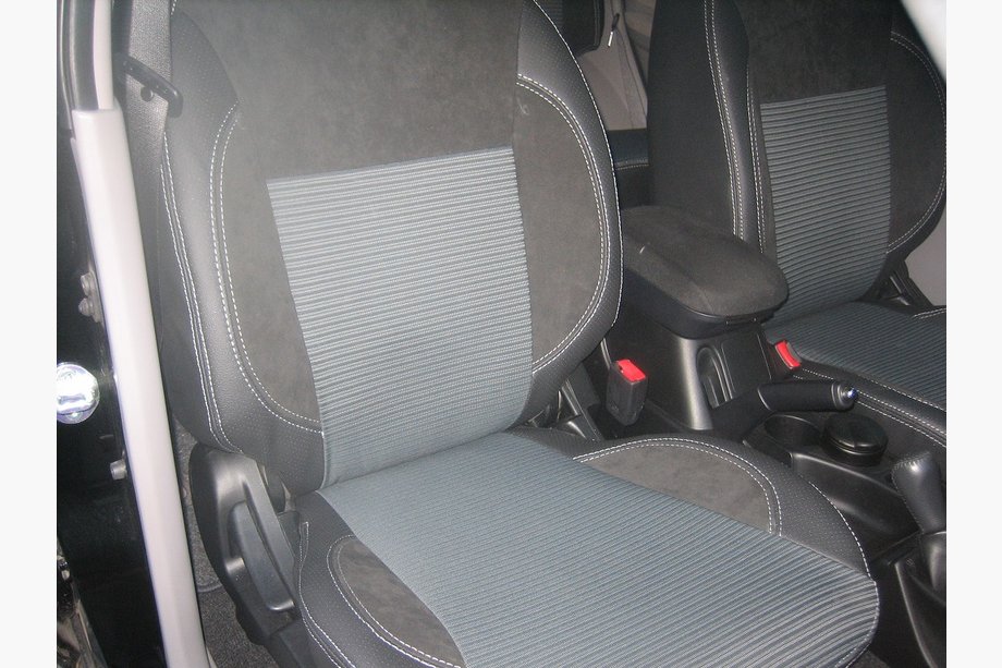 Mitsubishi Pajero Sport 2008-2015 Pokrowce Samochodowe SoyuzAuto Premium Zdjęcia 4