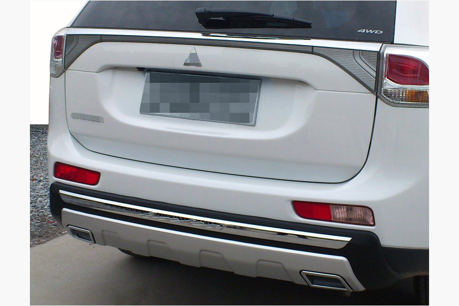 Mitsubishi Outlander 2012-2021 Nakładka Zderzaka Tylnego (2013-2015) Image
