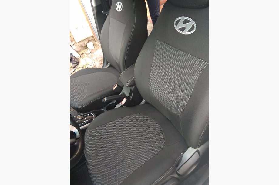 Hyundai Accent 2006-2010 Pokrowce Samochodowe (Materiałowe, Classik) Image