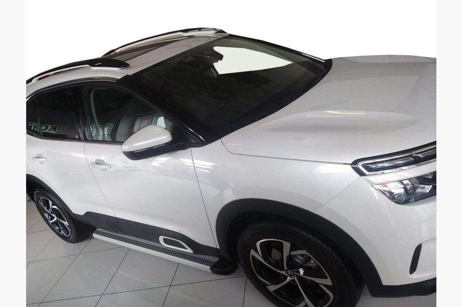 Peugeot 3008 2016-2023 Progi Boczne Maya V2 (2 szt., Aluminium) Image