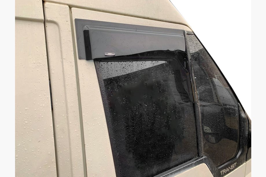 Ford Transit 2000–2014 WYPRZEDAŻ! Deflektory szyb (2 szt, HIC) Image