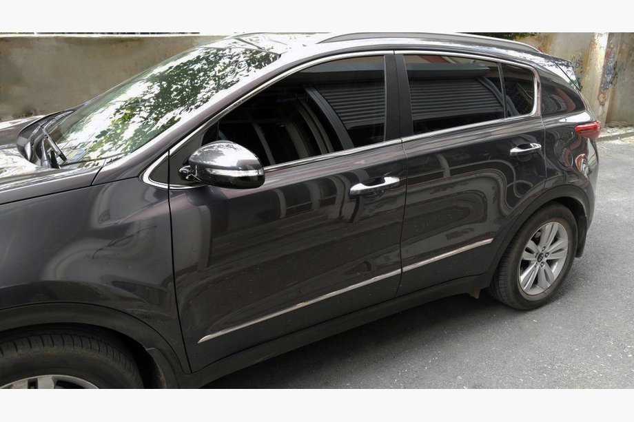 Kia Sportage 2015-2021 Listwy Drzwiowe Stal Nierdzewna (4 szt) Image