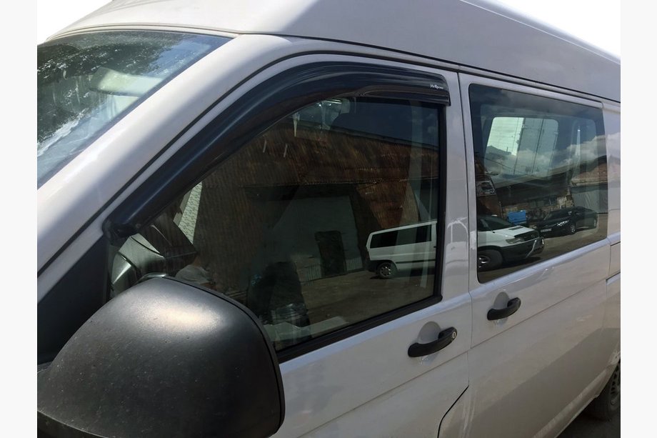 Volkswagen T5 Transporter 2003-2010 Deflektory Okien (2 szt, MyRacing) Image