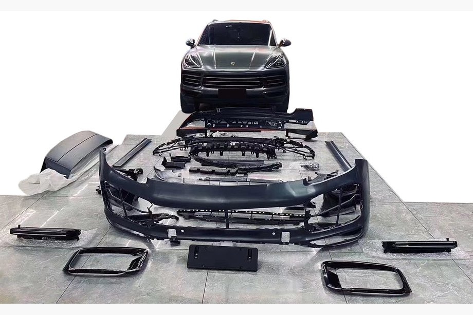 Porsche Cayenne 2018- Kompletny Zestaw Body Kit Image
