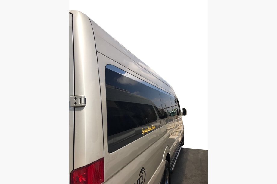 Mercedes Sprinter W906 2006–2018 Górne Listwy Ozdobne Okien Stal Nierdzewna Image