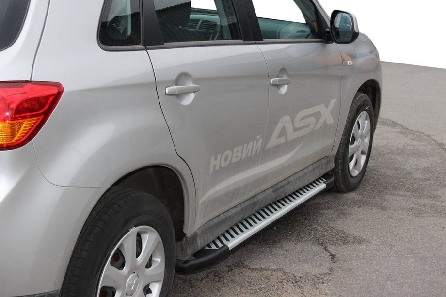 Mitsubishi ASX 2010-2023 Progi Boczne Line (2 szt., Aluminium) Image