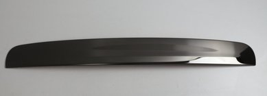 Nissan Qashqai 2010-2014 Listwa klapy nad tablicą rejestracyjną Czarny chrom (stal nierdzewna) zdjęcia 1