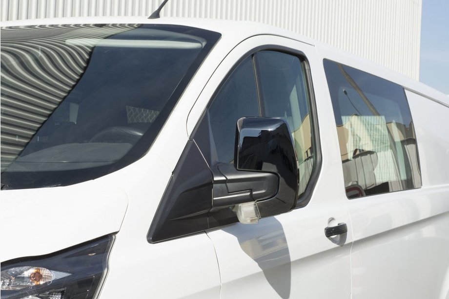 Ford Custom 2013-2022 Nakładki na Lusterka Czarny Chrom (2 szt., plastik) Image