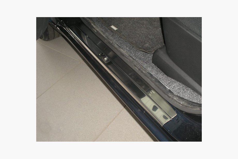 Nissan Note 2004-2012 Nakładki na Progi Nataniko (4 szt., Stal Nierdzewna) Standard - Taśma Lohmann, 0,5 mm Image