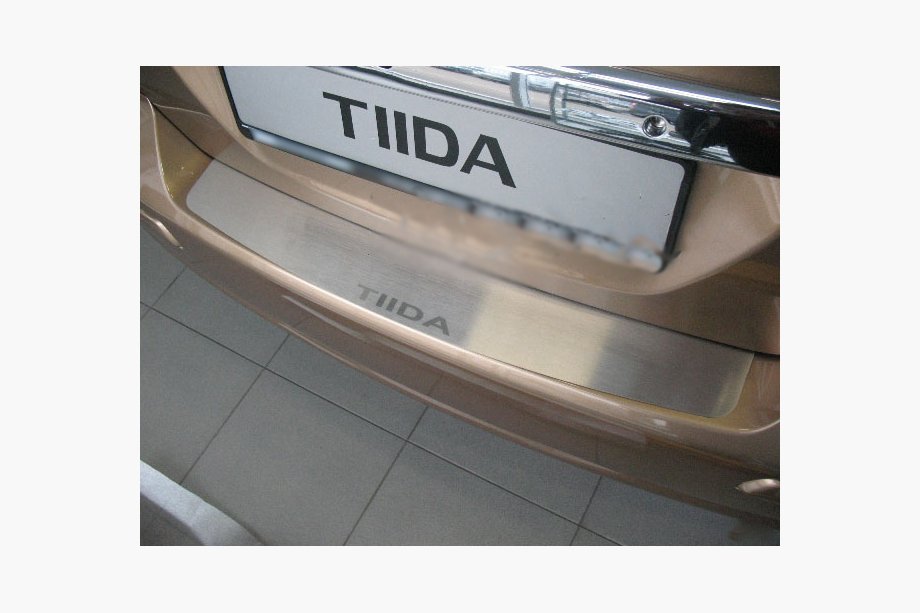 Nissan Tiida 2004-2011 Nakładka na tylny zderzak Nataniko (stal nierdzewna) Image