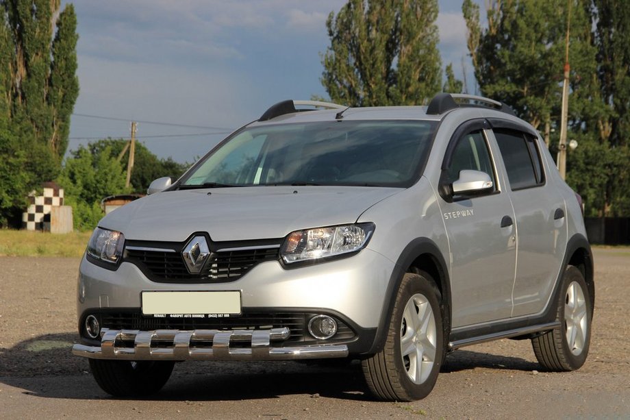 Dacia Sandero 2013-2020 Przedni Pałąk ST015 (Stal Nierdzewna) Image