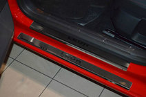 Seat Leon 2013-2020 Nakładki na Progi Nataniko (8 szt., Stal Nierdzewna) Premium - Taśma 3M, 0.8 mm zdjęcia 1