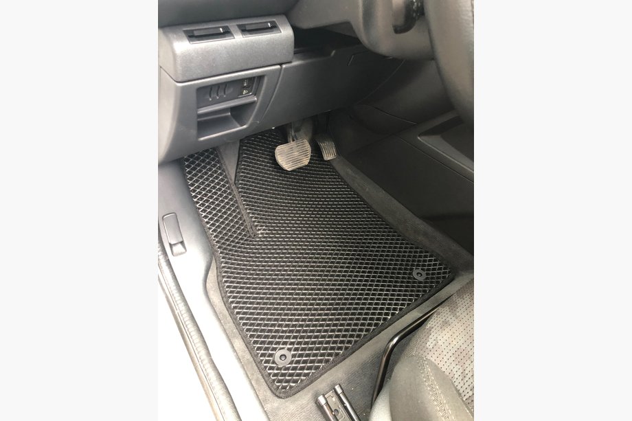 Peugeot 3008 2008-2016 Dywaniki EVA (czarne) Image