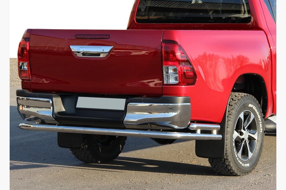 Toyota Hilux 2015- Tylna Belka AK005-2 (Stal Nierdzewna) Image