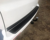 Volkswagen T5 Transporter 2003-2010 Nakładka na tylny zderzak z rantem (tworzywo ABS) zdjęcia 1