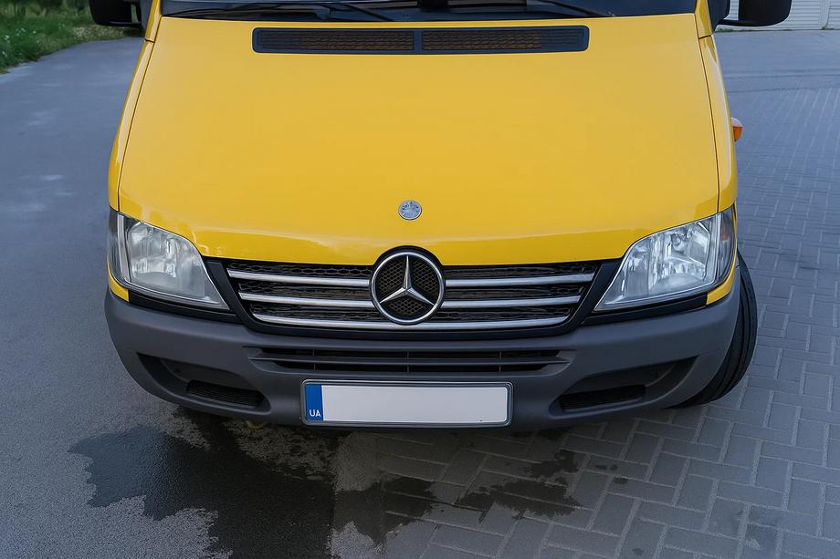 Mercedes Sprinter W901/902/903/904/905 1995–2006 Chromowane listwy na ramkę grilla (2002-2006, 5 szt., stal nierdzewna) Zdjęcia 2