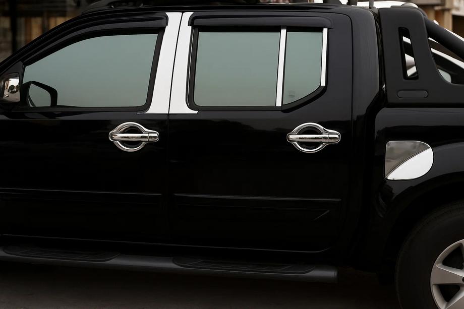 Nissan Navara 2006-2015 Nakładki na słupki chromowane (6 szt, stal nierdzewna) Image