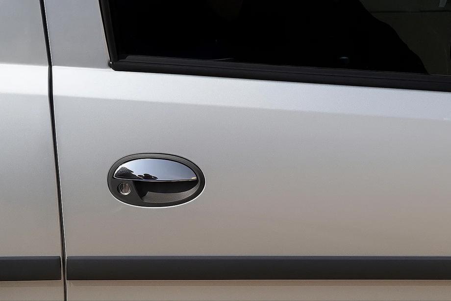 Opel Combo 2002–2012 Chromowane Nakładki na Klameki (2 szt., Stal Nierdzewna) Image