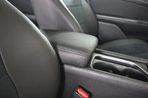 Chrysler 200 II 2014-2017 Pokrowce samochodowe ekoskóra+tkanina+alcantara Antara A001 (pełne wnętrze) zdjęcia 8
