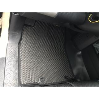Dywaniki EVA (czarne) Toyota FJ Cruiser 2006-2022 zdjęcia 2