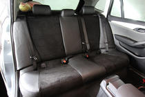 BMW X1 E84 2009-2015 Pokrowce samochodowe ekoskóra+tkanina+alcantara Antara A001 (pełne wnętrze) zdjęcia 2