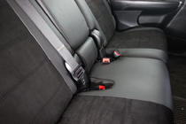 Dodge Journey 2008-2020 Pokrowce Samochodowe Skóra Ekologiczna+Tkanina+Alcantara Antara A001 (3 Rzędy) zdjęcia 10