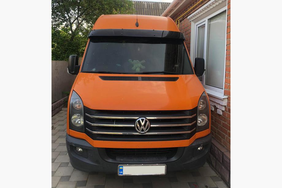 Volkswagen Crafter 2006-2016 Daszek na szybę przednią na ramie V2 (czarny połysk, 5mm) Zdjęcia 8