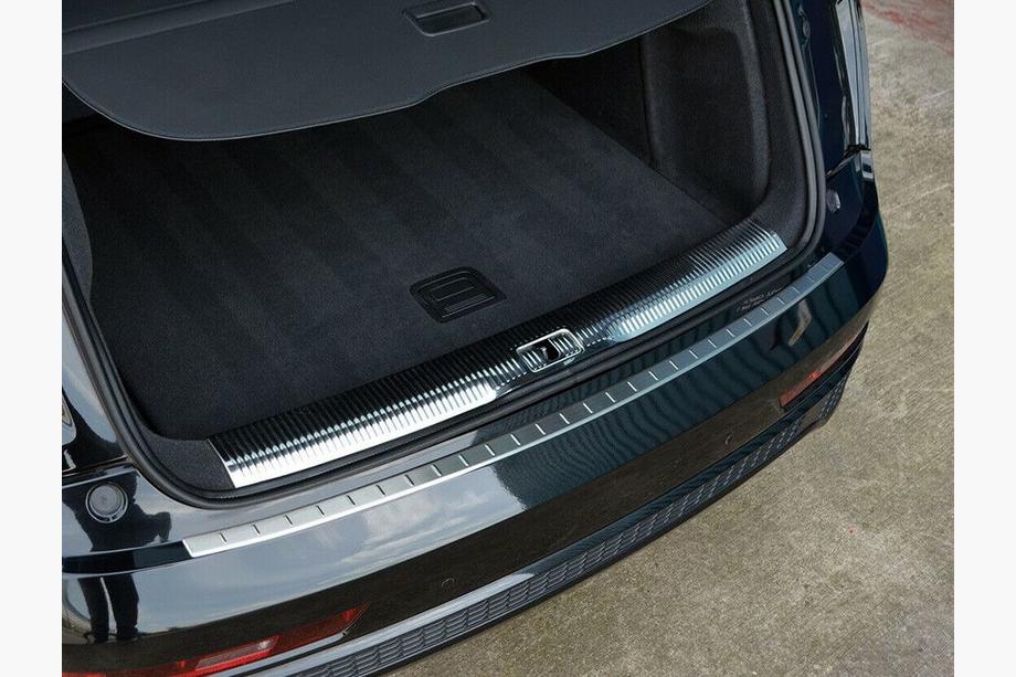 Audi Q3 2011-2019 Nakładka na tylny zderzak OmsaLine Stal Nierdzewna Image