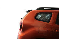 Dacia Duster 2018-2024 Nakładki na tylne szyby OmsaLine (2 szt, ABS) zdjęcia 1