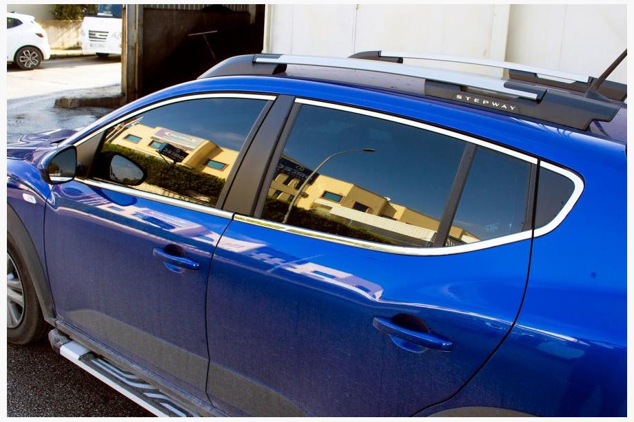 Dacia Sandero 2021- Komplet listew okiennych (14 szt, stal nierdzewna) Image