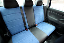 Volkswagen Passat B5 1997-2005 Pokrowce Samochodowe Skóra Ekologiczna+Tkanina+Alcantara Antara A006 (Komplet) zdjęcia 6
