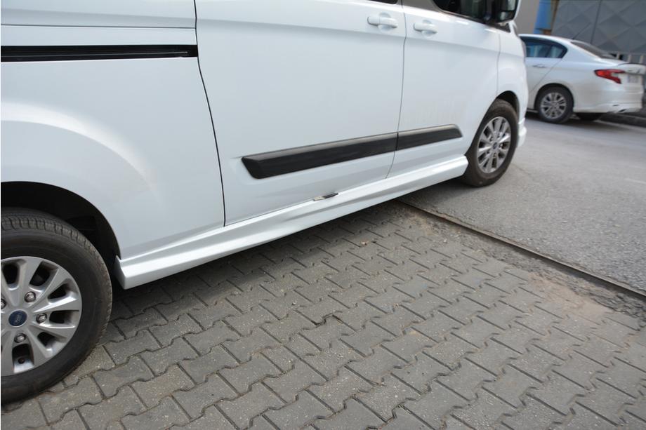Ford Custom 2013-2022 Progi Boczne (2 szt, do lakierowania) Image