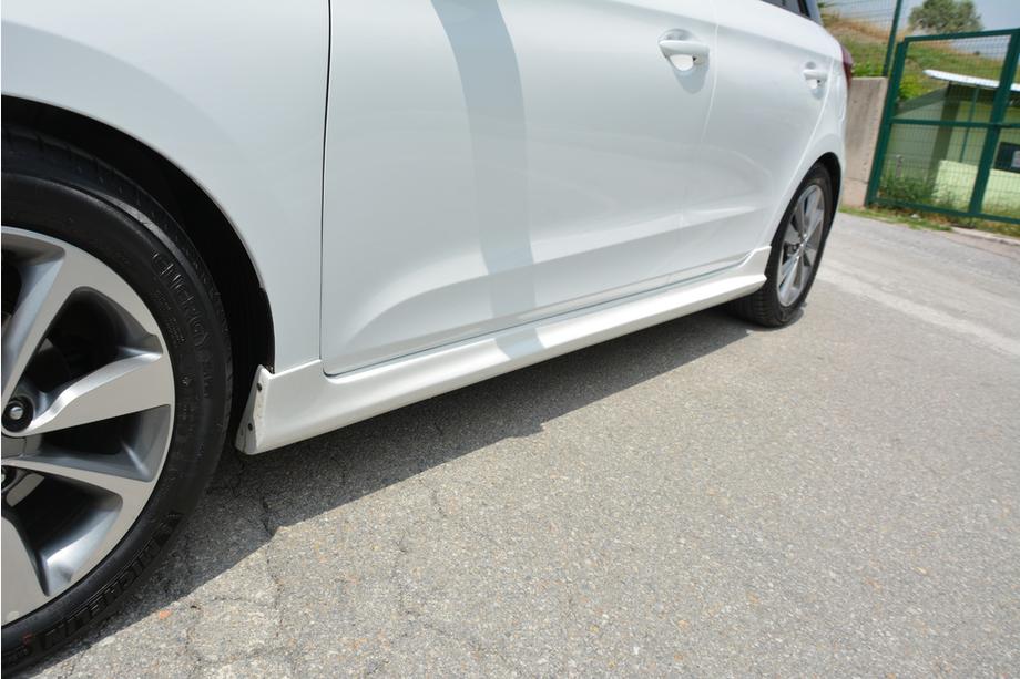 Hyundai I-20 2014-2020 Progi Meliset (zagruntowane do lakierowania) Image