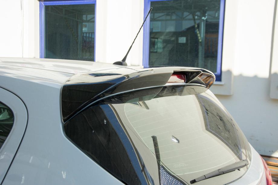 Opel Corsa E 2015-2019 Spojler (zagruntowany do malowania) Image