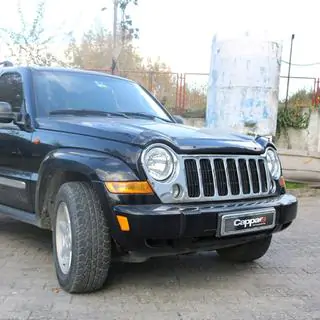 Deflektor maski (EuroCap) Jeep Cherokee/Liberty 2002-2007 zdjęcia 3