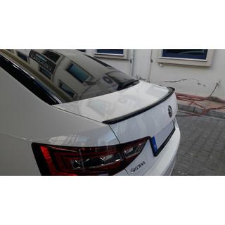Spojler (zagruntowany do malowania) Skoda Superb 2015-2024 zdjęcia 1