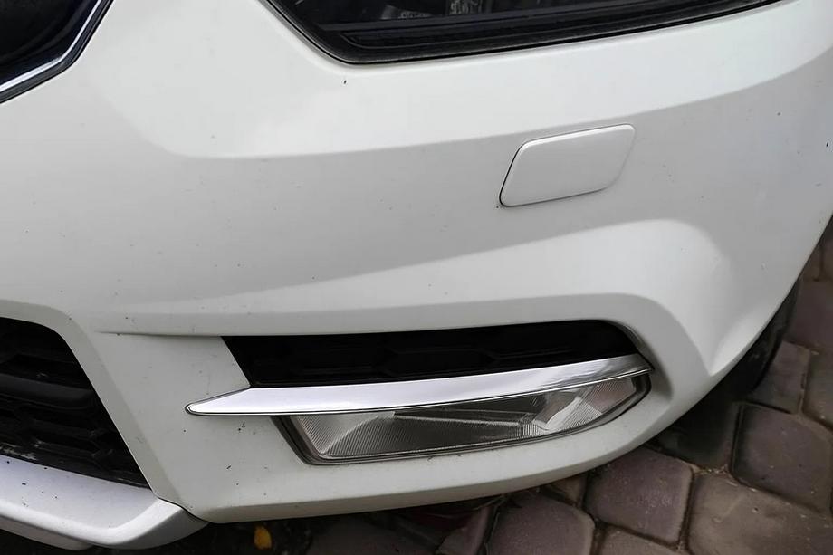 Skoda Yeti 2009-2017 Nakładki na przedni zderzak ze stali nierdzewnej (2009-2013, 2 szt.) Zdjęcia 1