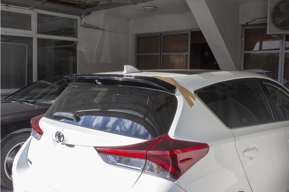 Toyota Auris 2012-2018 Spojler (zagruntowany do malowania) Zdjęcia 1
