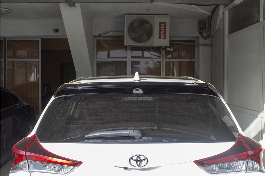 Toyota Auris 2012-2018 Spojler (zagruntowany do malowania) Zdjęcia 2