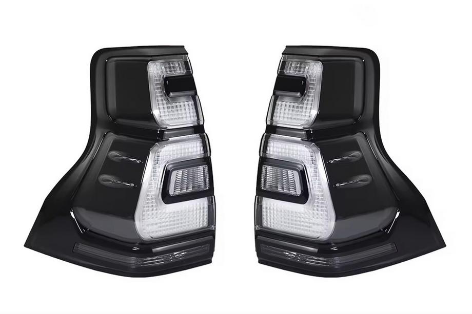 Toyota Land Cruiser Prado 150 2009-2023 Tylne lampy BlackEdition V1 Plus (2017-2023, 2 szt.) Image