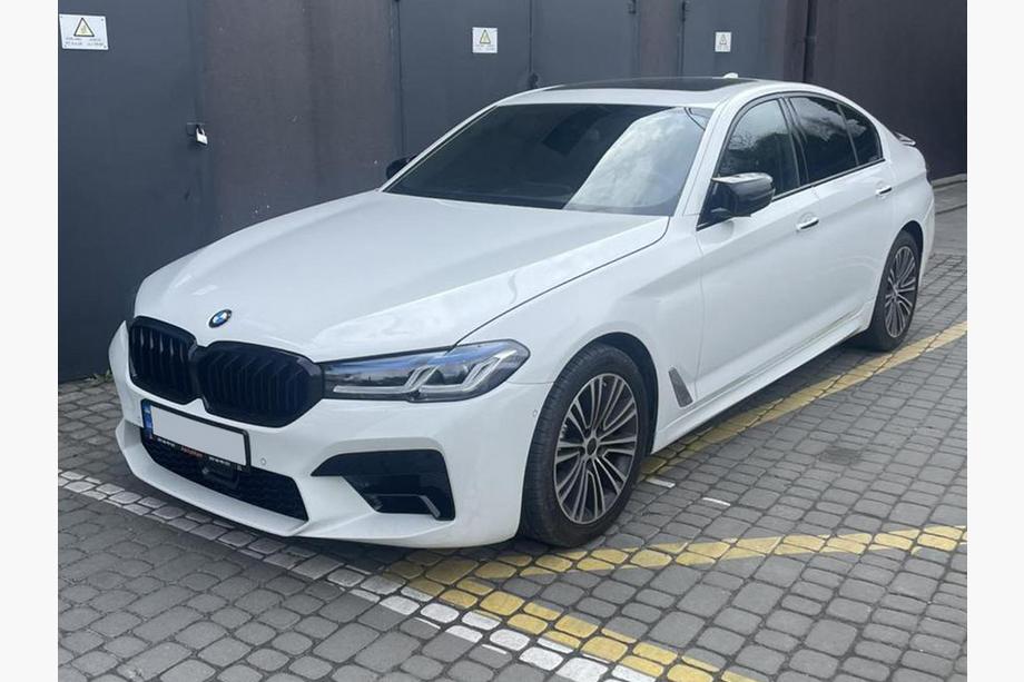 BMW Seria 5 G30/G31 2017–2023 Zestaw restylingu (do M5 F90 2021) Zdjęcia 3
