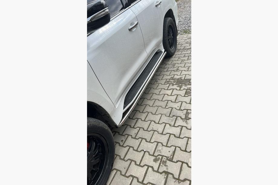 Lexus LX570/450d 2008-2022 Progi boczne 2015-2022 (stal nierdzewna) Image