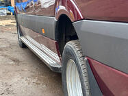 Volkswagen Crafter 2006-2016 Progi Boczné DOT-Line (2 szt., Aluminium) zdjęcia 8